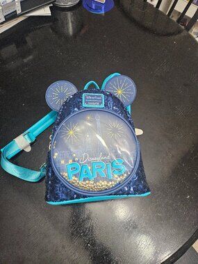 Disneyland Paris Loungefly NWT
